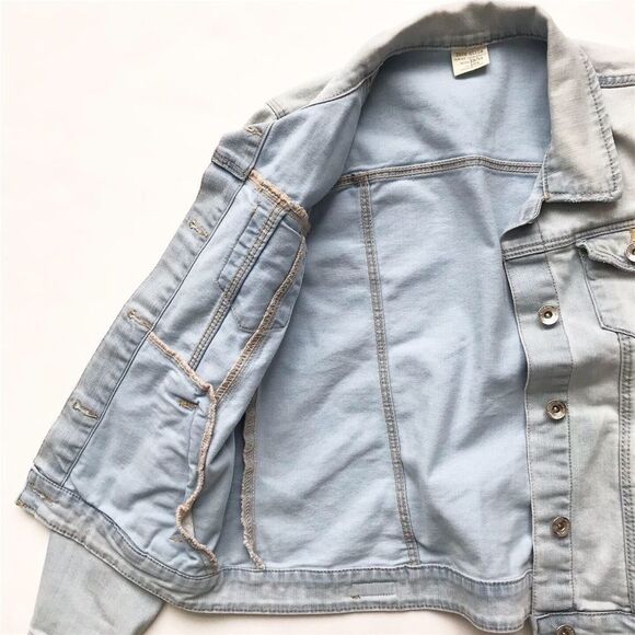 Zara girls light wash denim jacket EUC 13/14Y - Picture 3 of 3